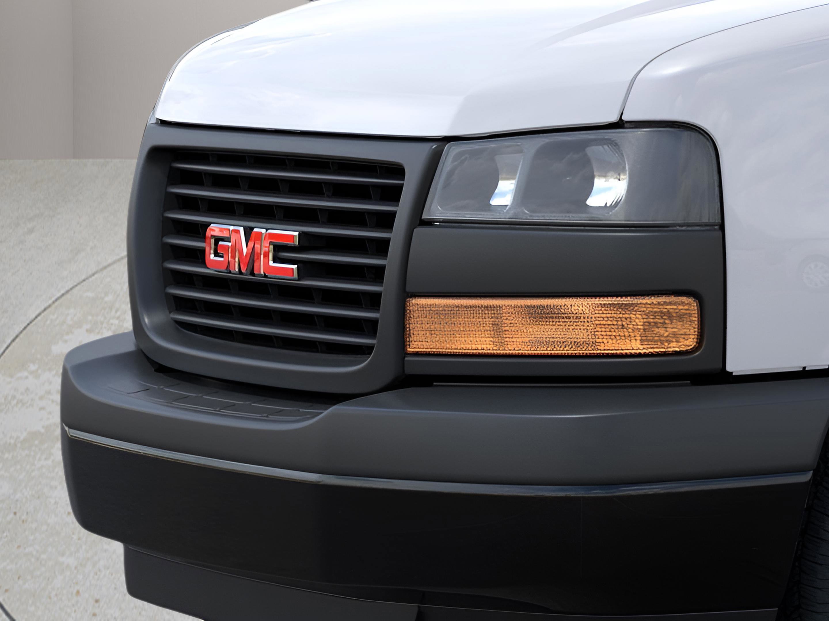 New 2025 GMC Savana 2500 w/ Driver Convenience Package image 25