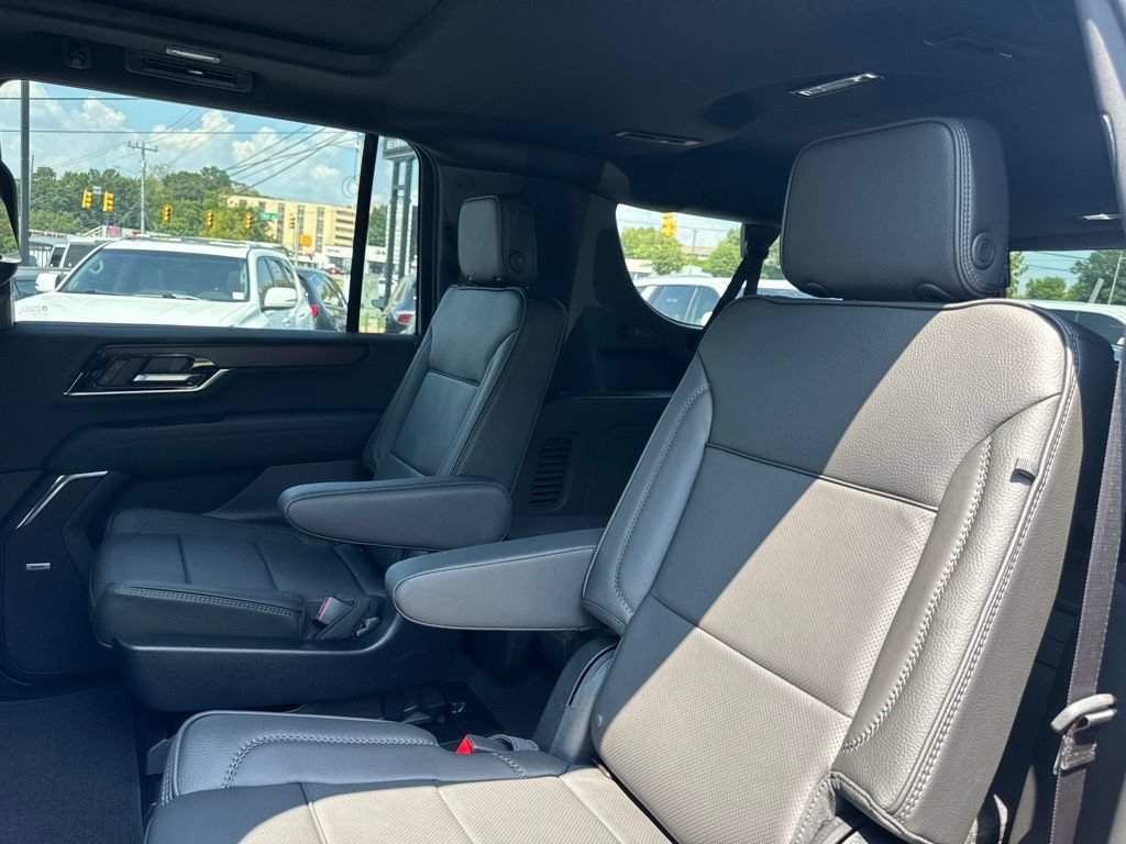 New 2026 GMC Yukon XL Denali w/ Advanced Technology Package AWD/4WD image 32