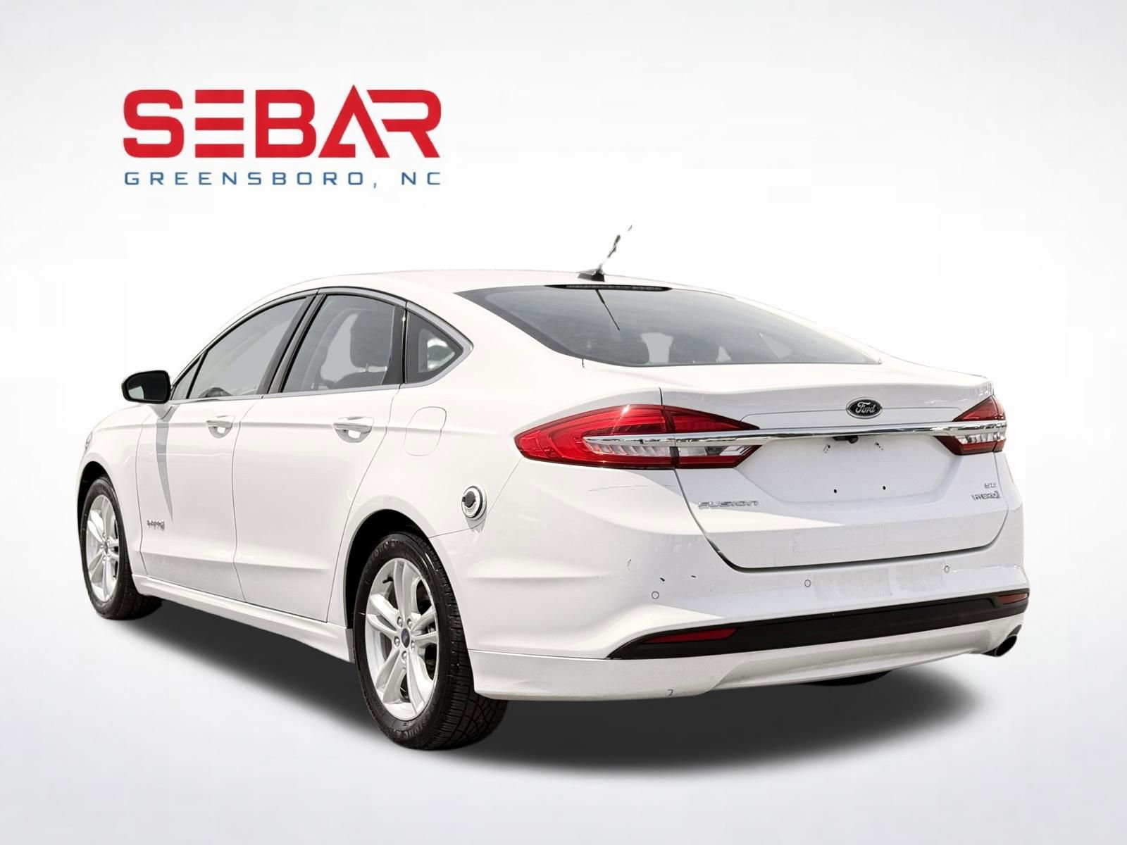 Used 2018 Ford Fusion SE w/ Equipment Group 602A FWD image 9