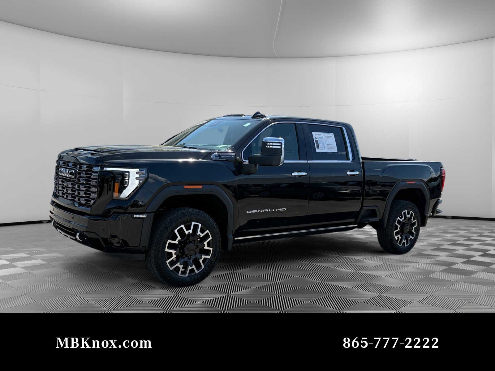 Used 2025 GMC Sierra 2500 Denali Ultimate AWD/4WD image 1