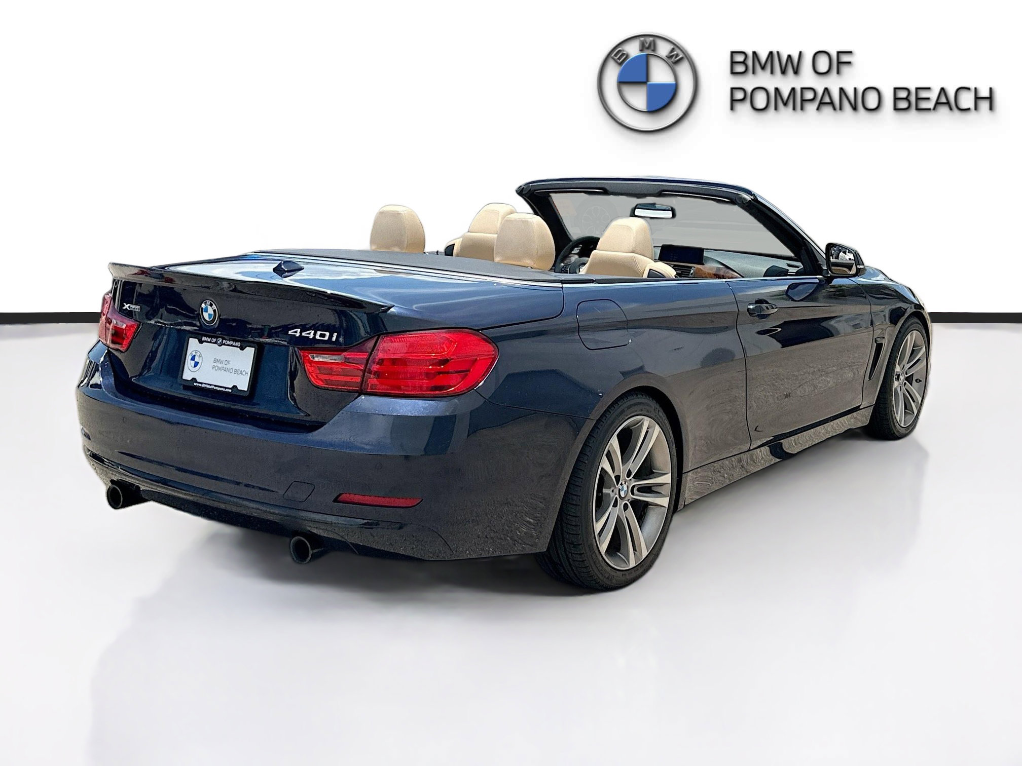 Used 2017 BMW 440i xDrive Convertible AWD/4WD image 7