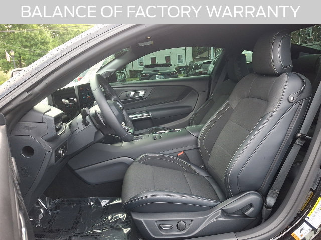 Used 2025 Ford Mustang GT RWD image 15