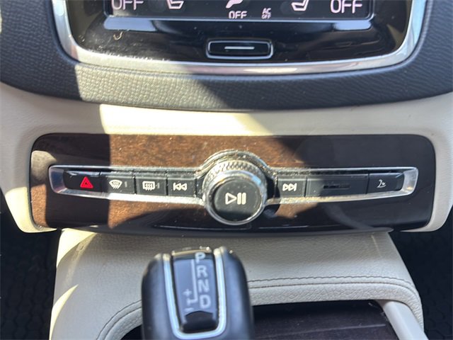 Used 2019 Volvo XC90 T6 Momentum image 29