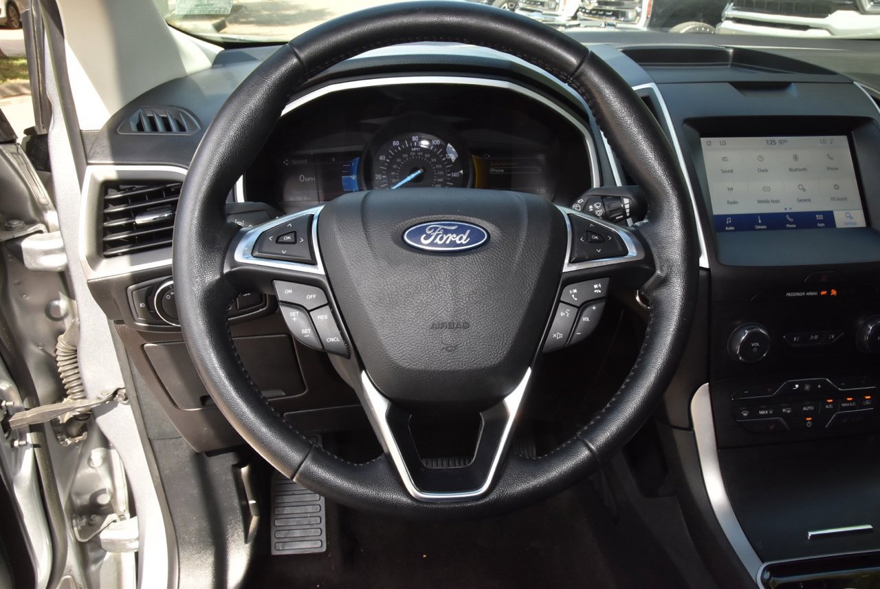 Used 2020 Ford Edge SEL FWD image 22