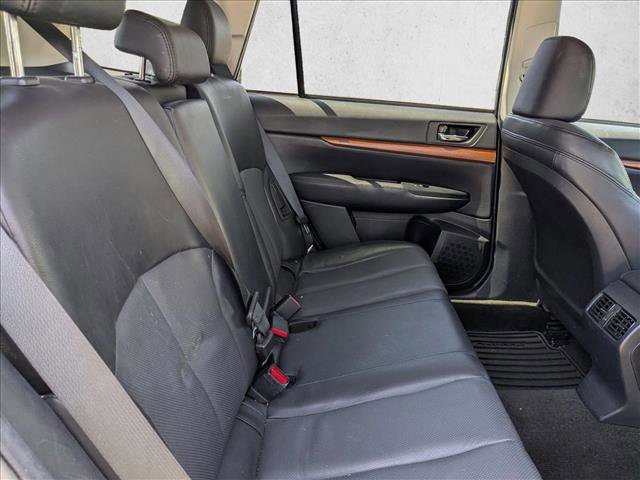 Used 2014 Subaru Outback 2.5i Limited AWD/4WD image 16