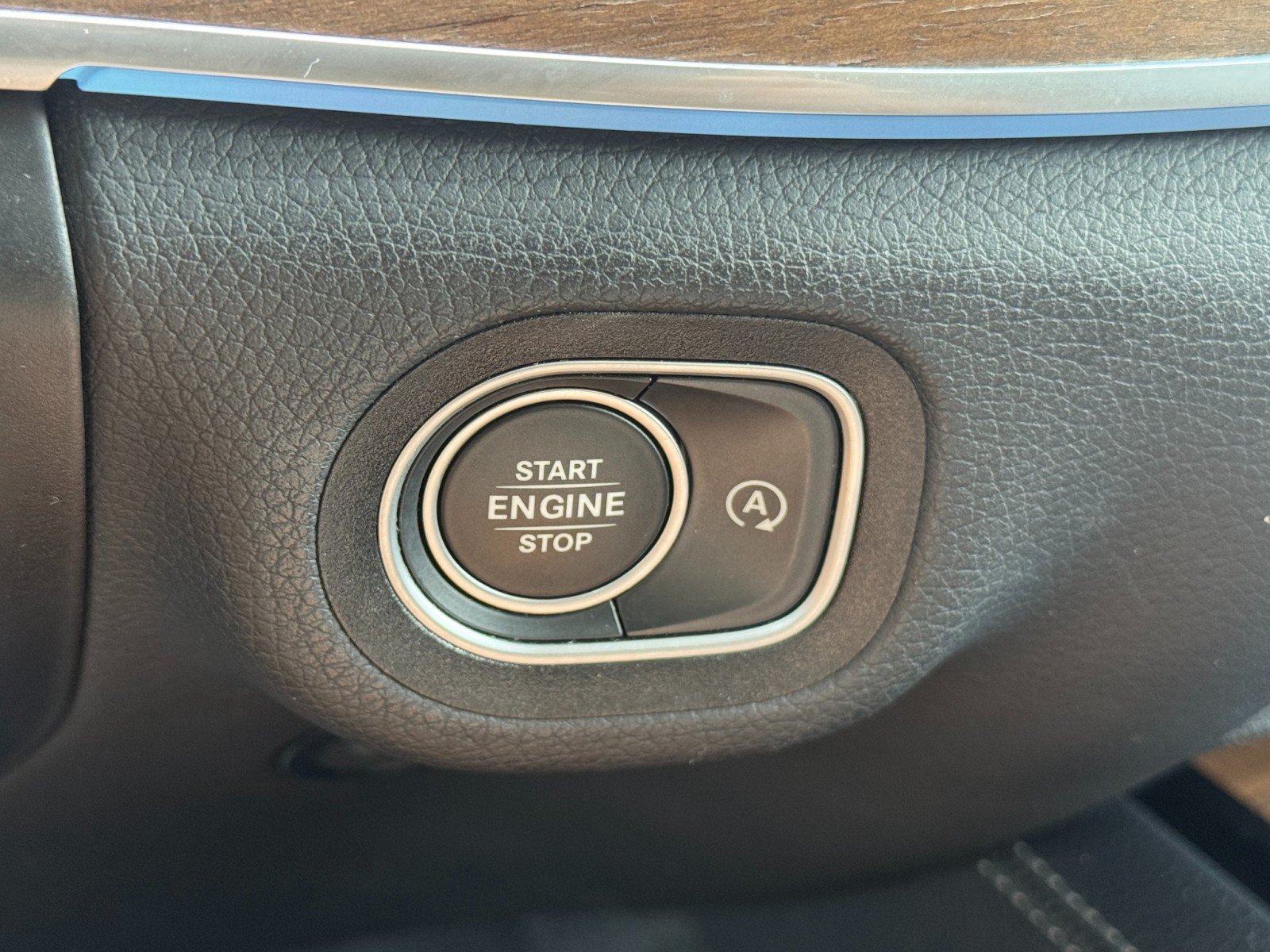 Used 2024 Mercedes-Benz GLS 450 4MATIC w/ AMG Line Exterior image 27
