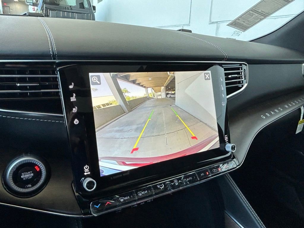 Used 2024 Jeep Grand Wagoneer Series I image 10