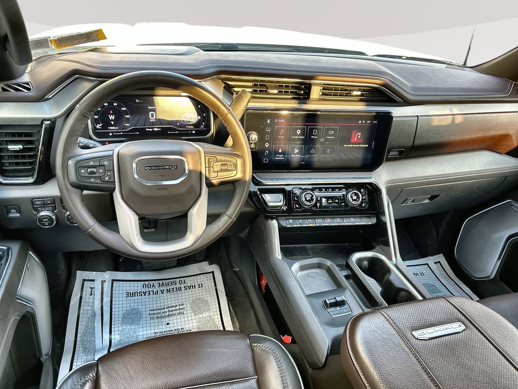Used 2024 GMC Sierra 2500 Denali AWD/4WD image 23