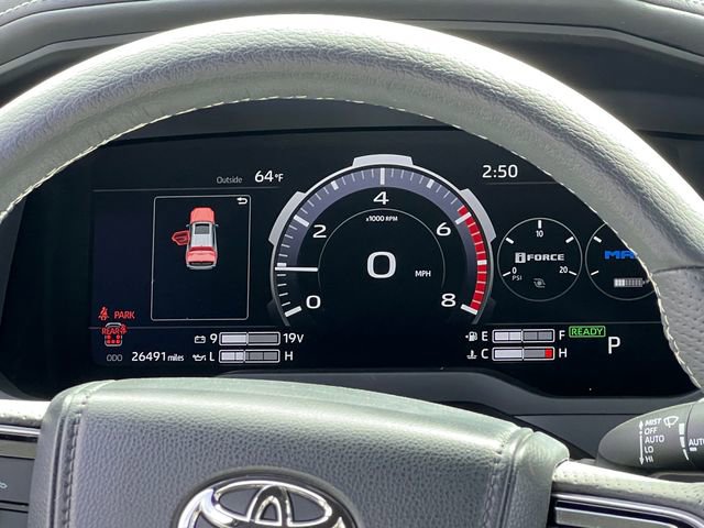 Used 2023 Toyota Sequoia Capstone AWD/4WD image 16