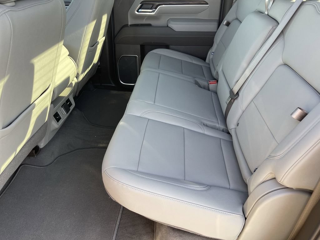 New 2026 GMC Sierra 2500 SLT AWD/4WD image 23
