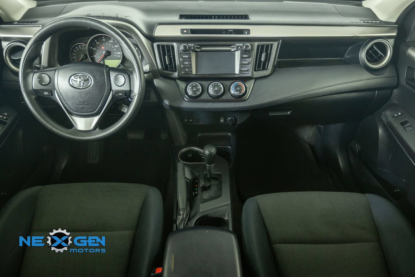 Used 2016 Toyota RAV4 LE FWD image 28