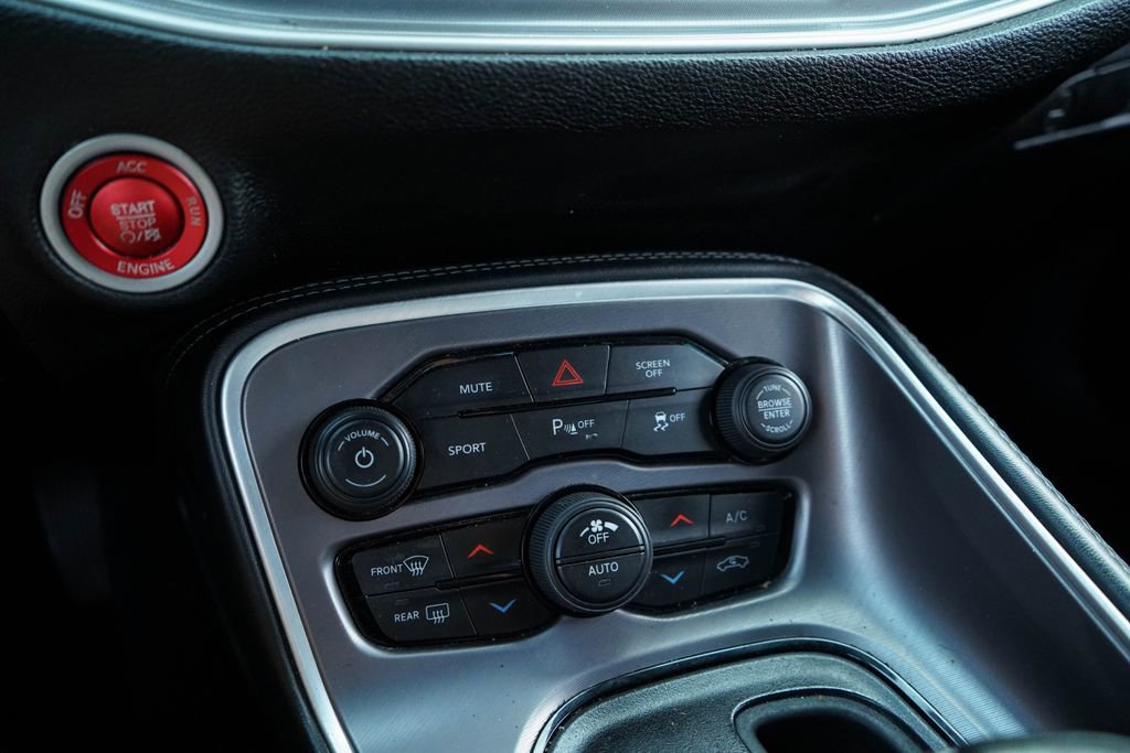 Used 2022 Dodge Challenger GT image 24