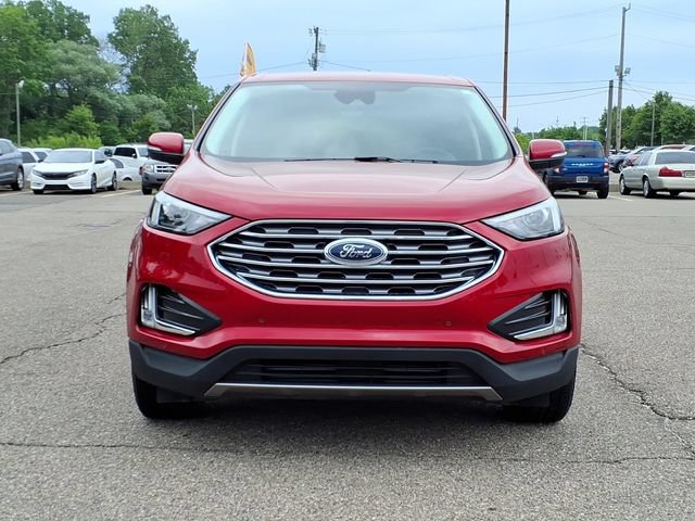 Certified 2024 Ford Edge Titanium AWD/4WD image 2