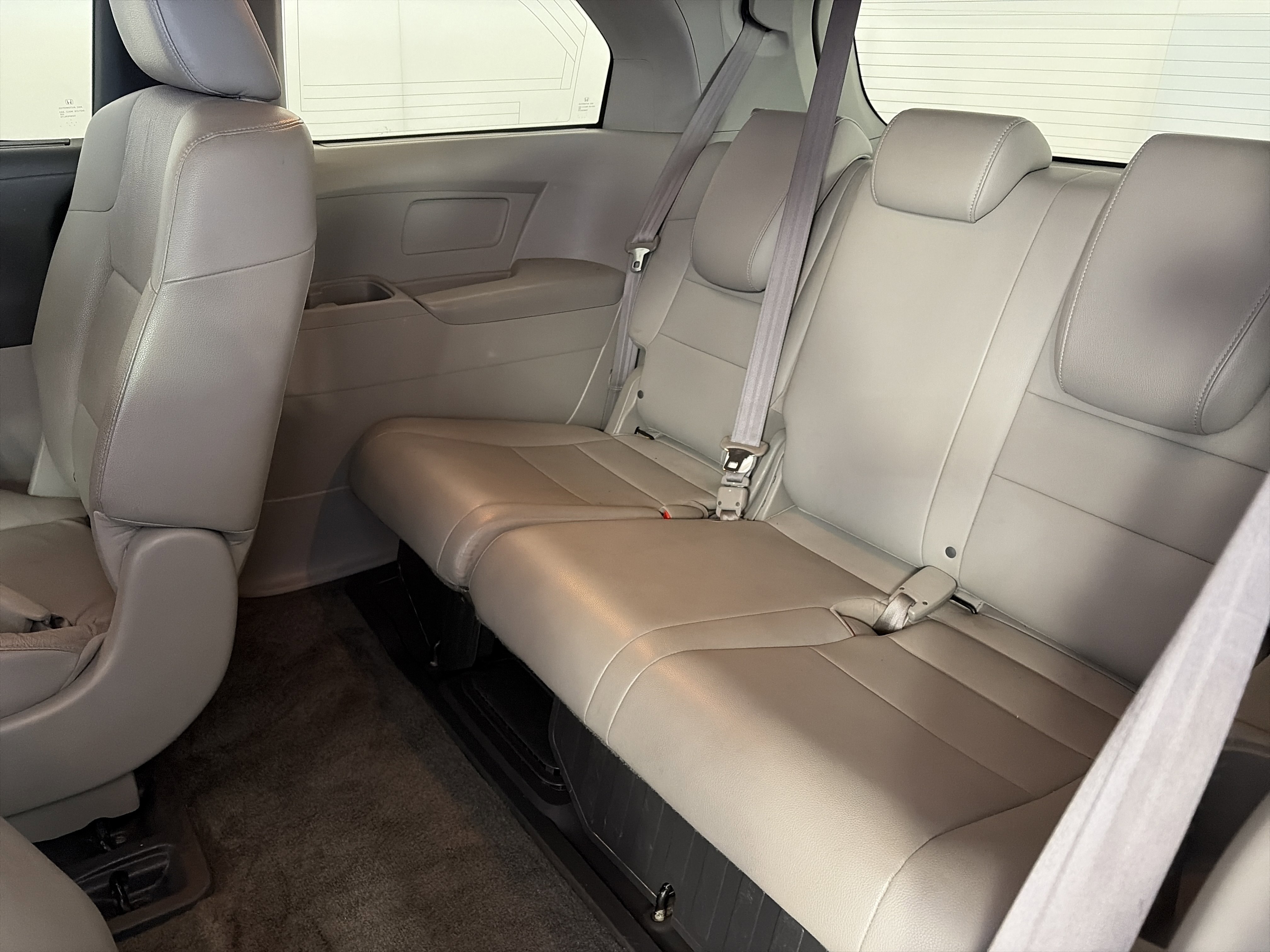 Used 2012 Honda Odyssey EX-L image 25