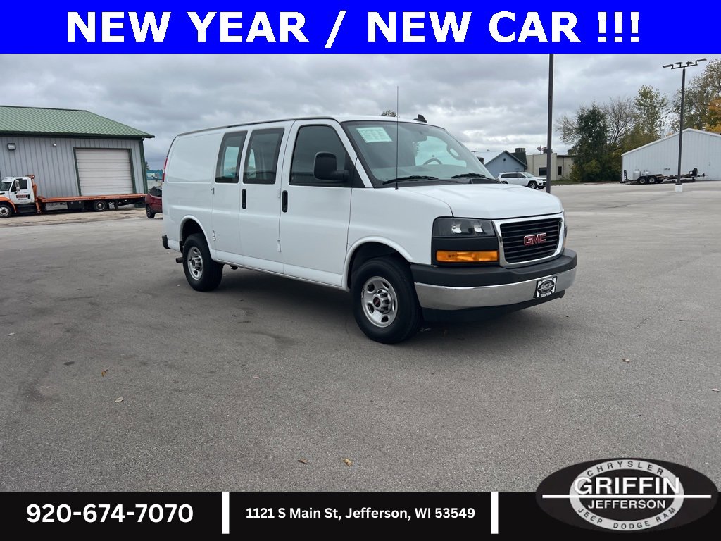 Used 2022 GMC Savana 2500 Work Van w/ Driver Convenience Package image 7