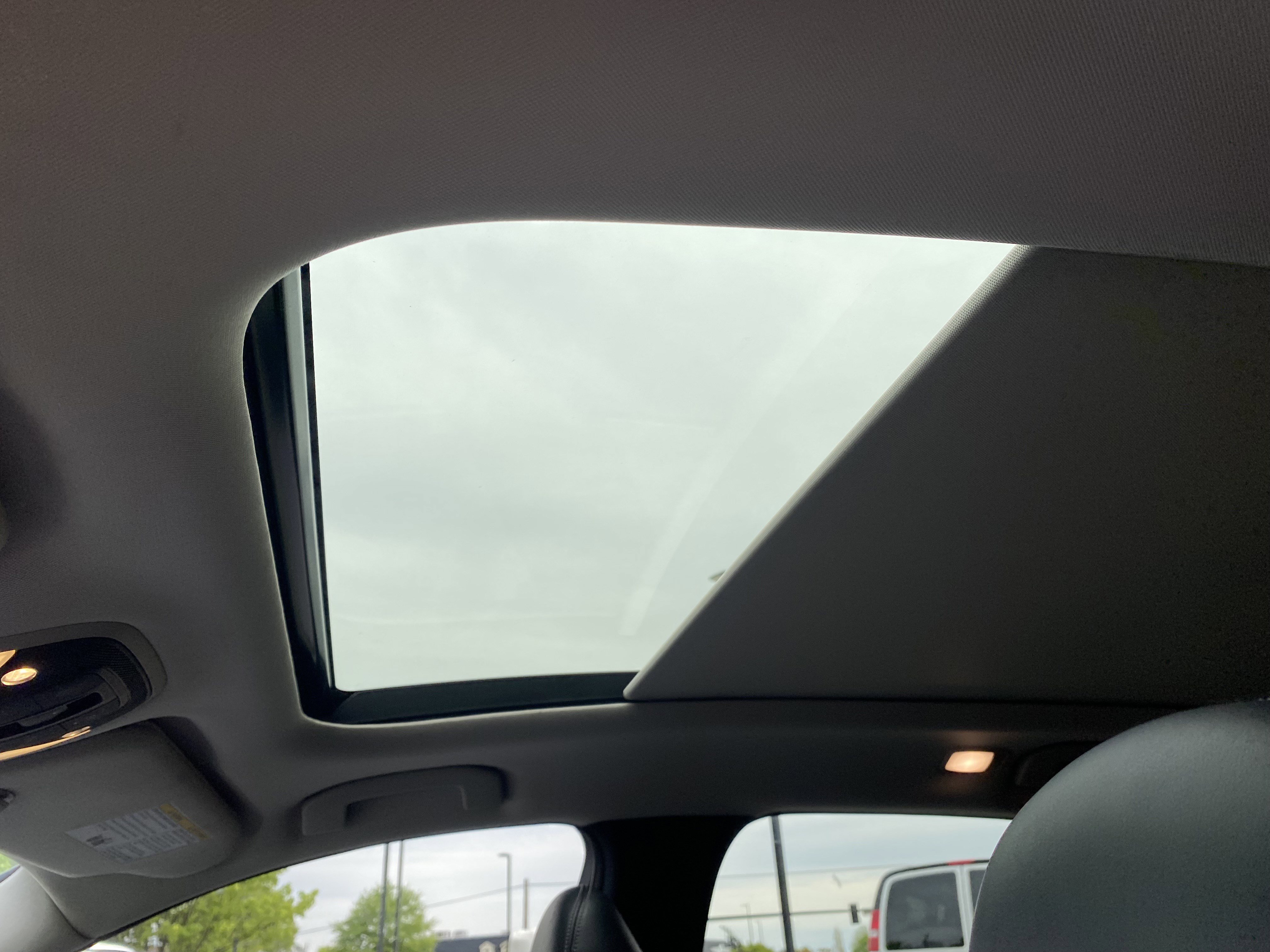 Used 2021 INFINITI QX50 Luxe image 32