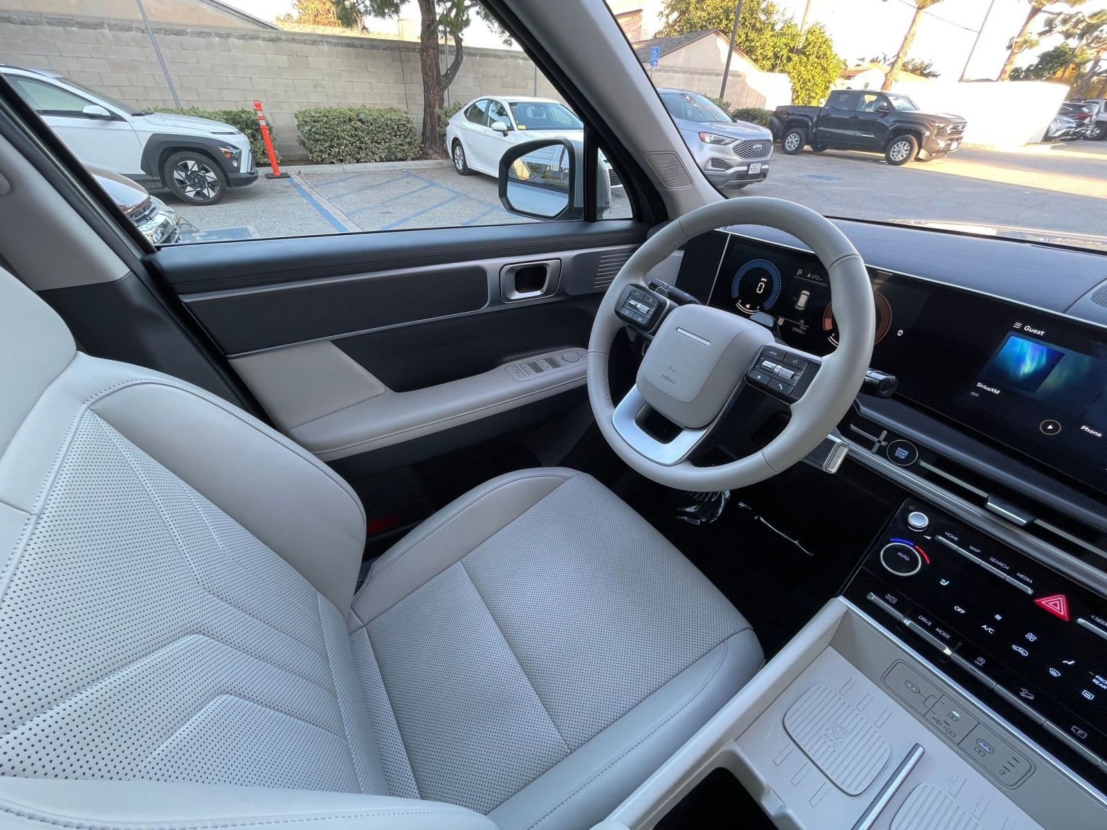 Used 2025 Hyundai Santa Fe SEL image 36