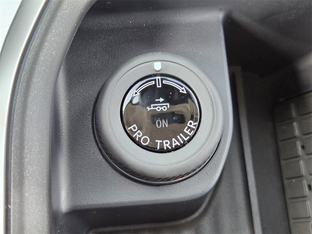 New 2025 Ford Expedition Platinum image 18
