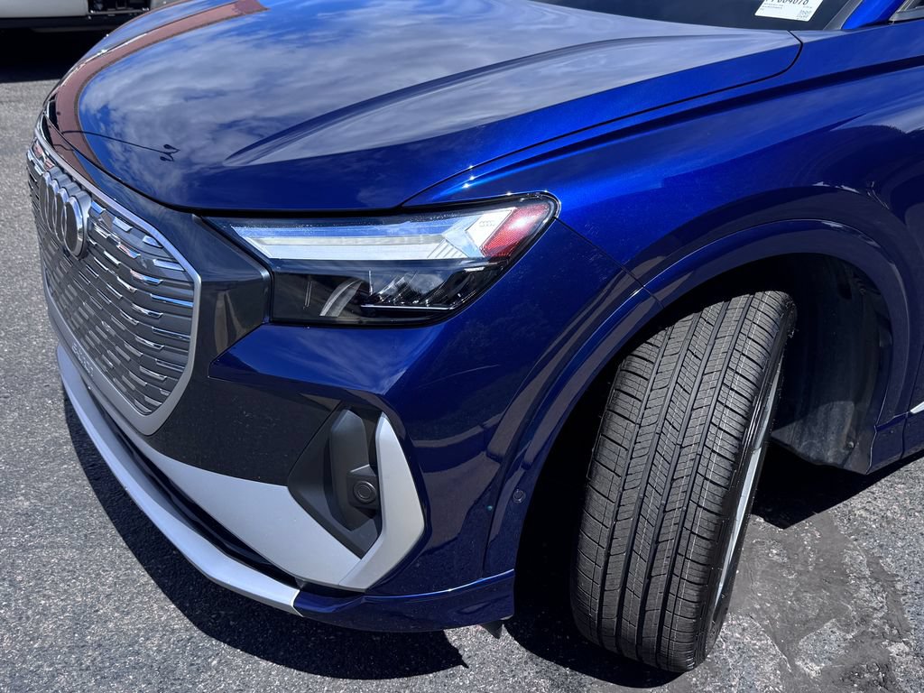 Used 2023 Audi Q4 e-tron Premium Plus w/ Premium Plus AWD/4WD image 5