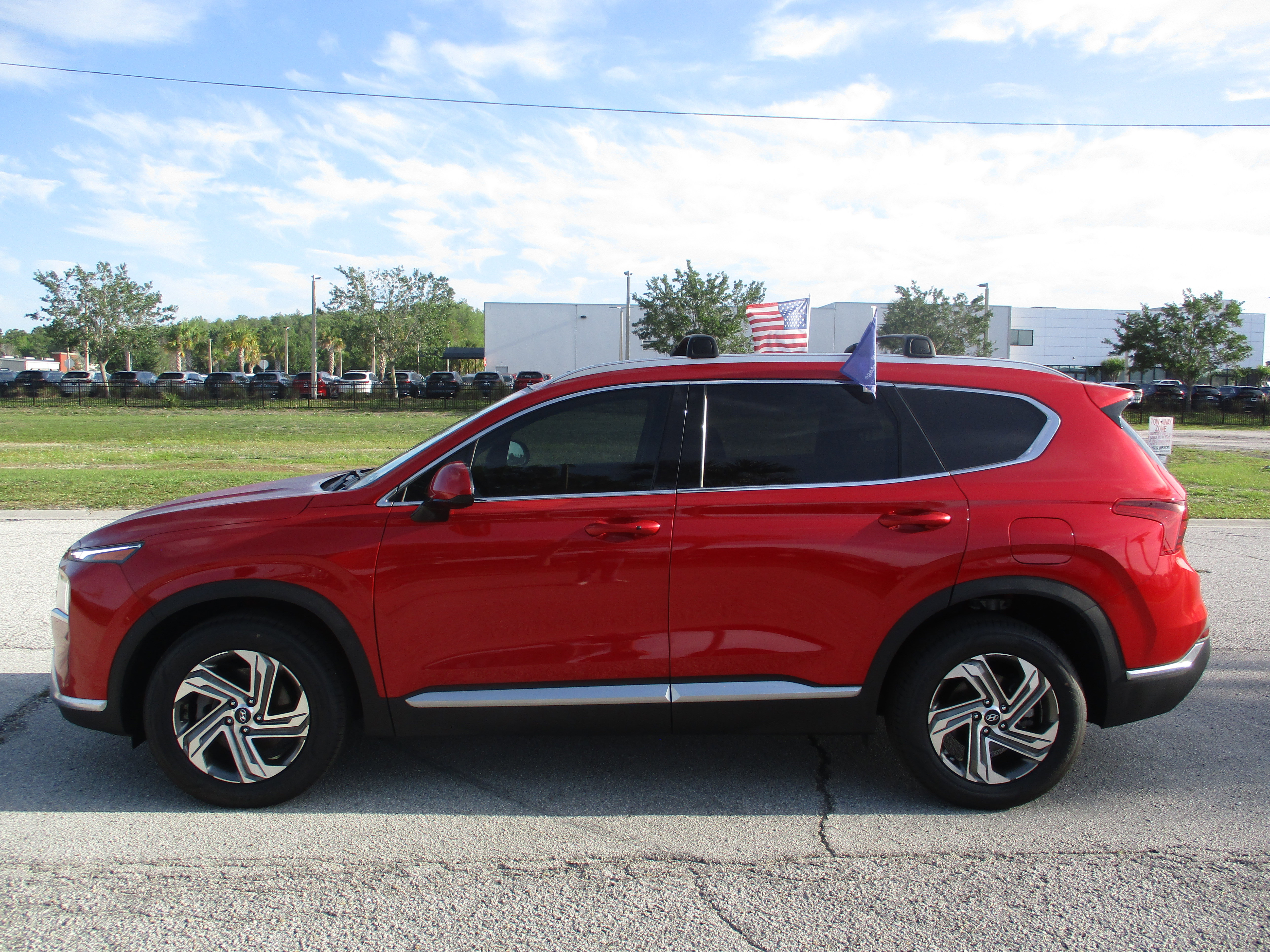 Used 2022 Hyundai Santa Fe SEL FWD image 4