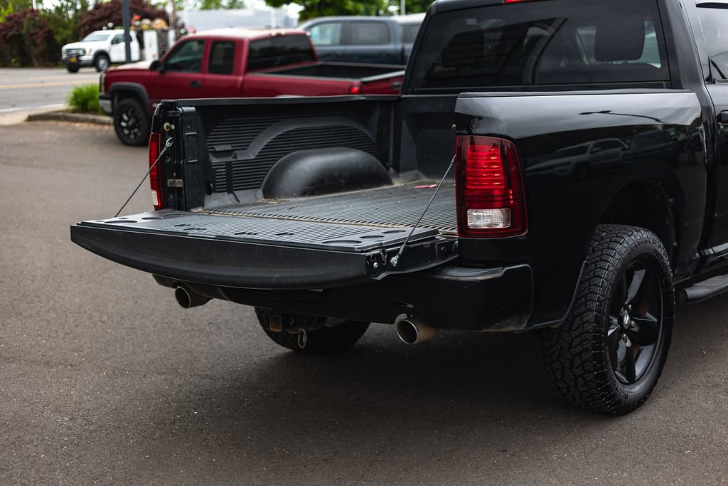 Used 2014 RAM 1500 Express w/ Black Ram 1500 Express Group AWD/4WD image 10