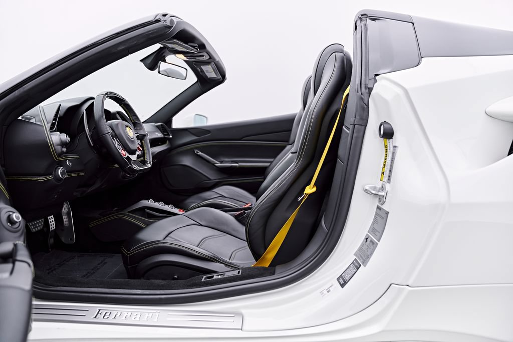 Used 2019 Ferrari 488 Spider RWD image 49