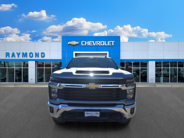 Used 2024 Chevrolet Silverado 2500 LT w/ All Star Edition AWD/4WD image 8