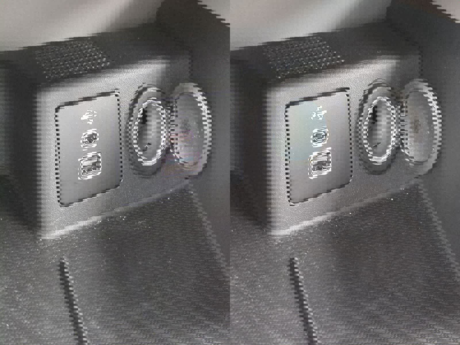 Certified 2025 Ford Escape SE w/ Class II Trailer Tow Package FWD image 31