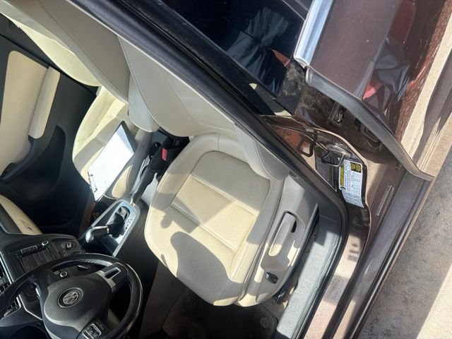 Used 2014 Volkswagen Jetta TDI FWD image 11