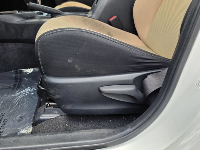 Used 2018 Toyota RAV4 XLE w/ Plus Extra Value Package FWD image 14