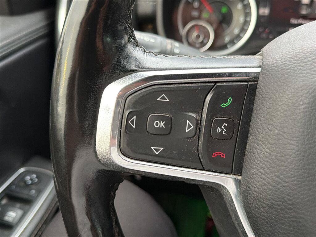 Used 2019 RAM 1500 Laramie w/ Sport Appearance Package AWD/4WD image 15