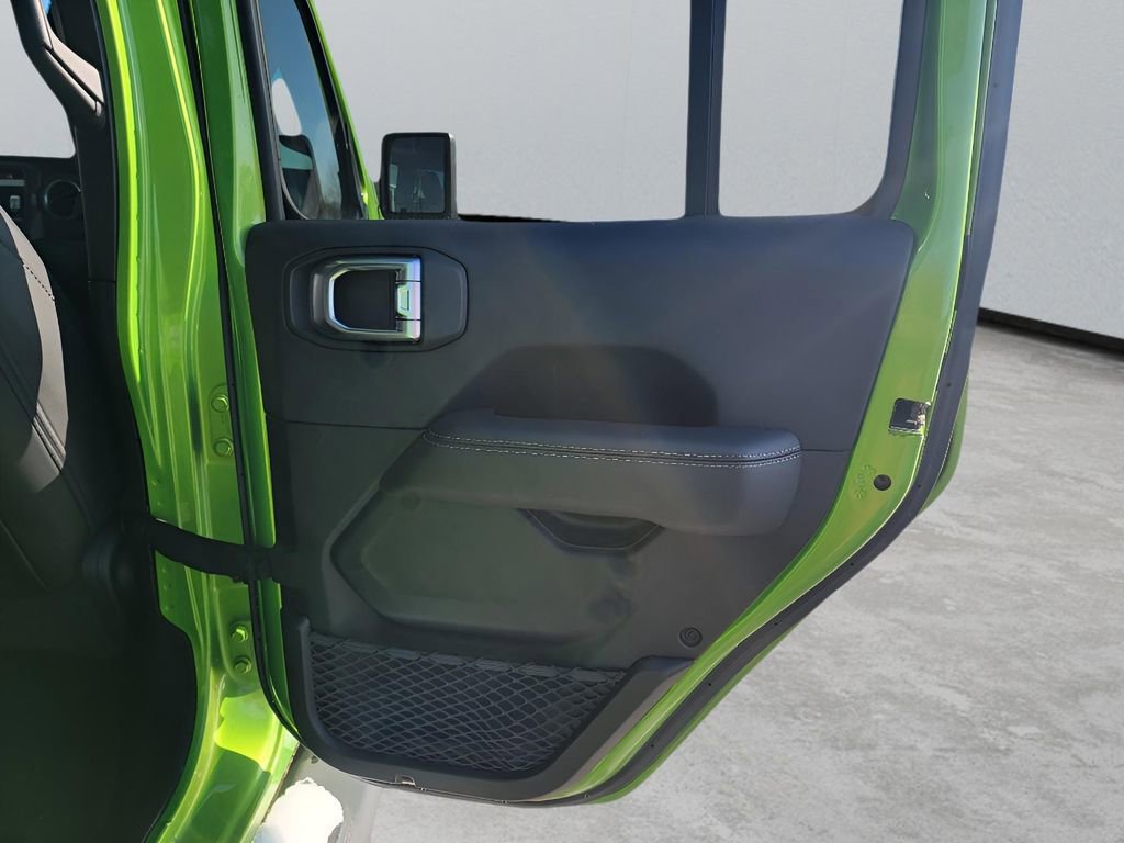 Used 2019 Jeep Wrangler Unlimited Sahara image 26