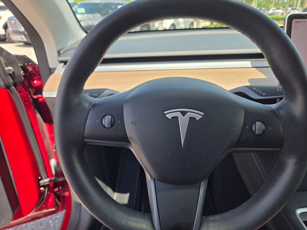 Used 2024 Tesla Model Y Long Range image 18
