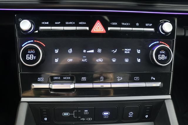 Certified 2024 Hyundai Santa Fe Calligraphy AWD/4WD image 15