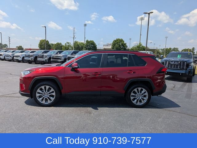 Used 2021 Toyota RAV4 XLE Premium FWD image 6