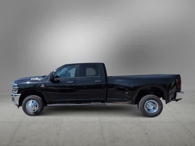 New 2026 RAM 3500 Tradesman w/ Chrome Appearance Group A AWD/4WD image 5