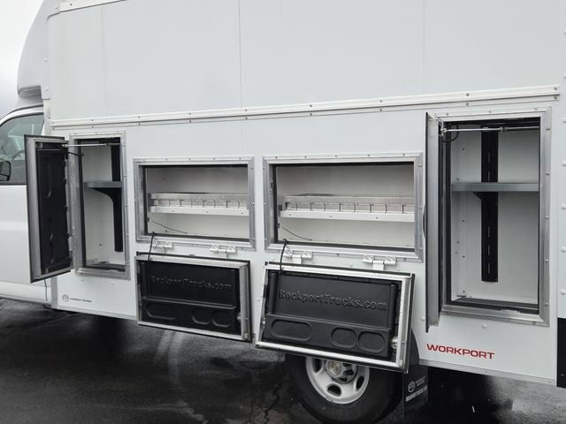 New 2026 Chevrolet Express 3500 w/ Power Convenience Package image 15