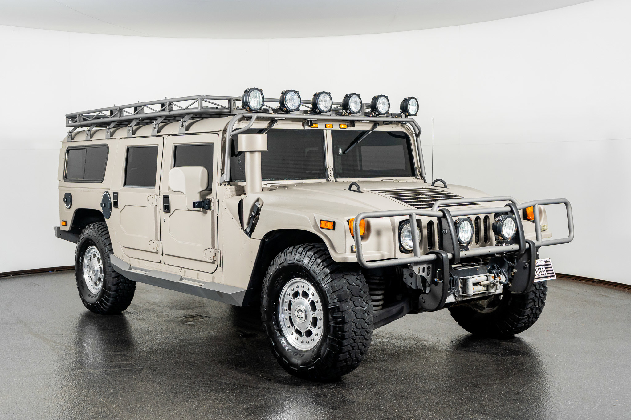 Used 2003 HUMMER H1 4-Door Wagon image 4