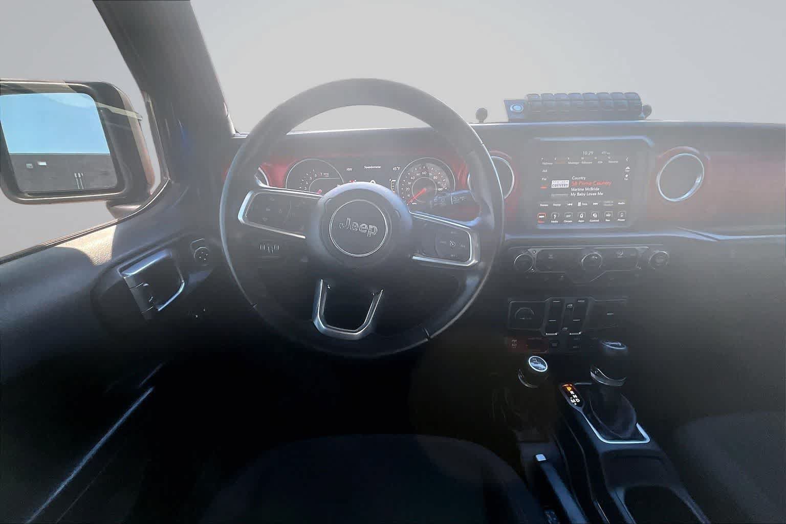 Used 2018 Jeep Wrangler Unlimited Rubicon AWD/4WD image 15