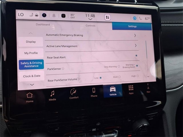 New 2025 Jeep Grand Cherokee L Limited w/ Black Appearance Package image 7