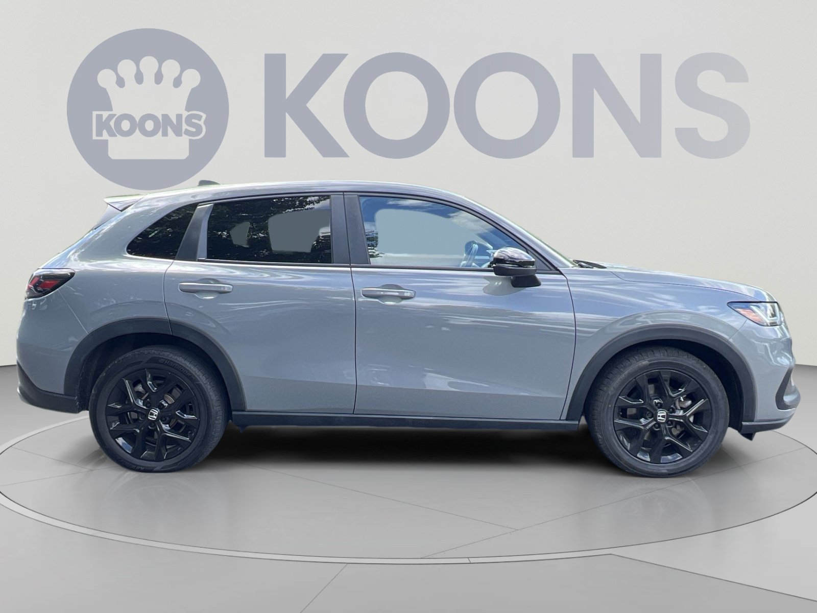 Used 2023 Honda HR-V Sport image 8