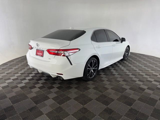 Used 2020 Toyota Camry SE FWD image 7