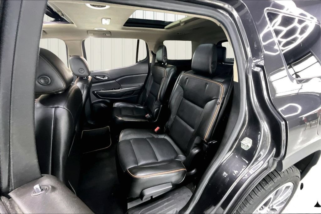 Used 2019 GMC Acadia SLT AWD/4WD image 22
