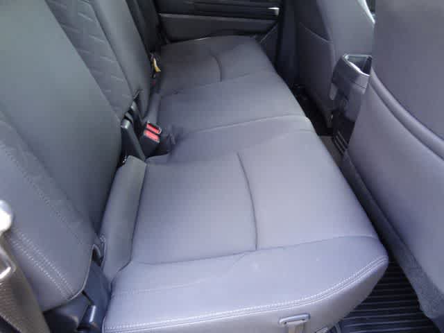 Used 2025 Toyota Tacoma SR5 AWD/4WD image 9
