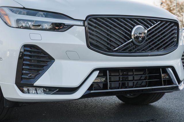 New 2026 Volvo XC60 B5 Ultra w/ Protection Package Premier image 13