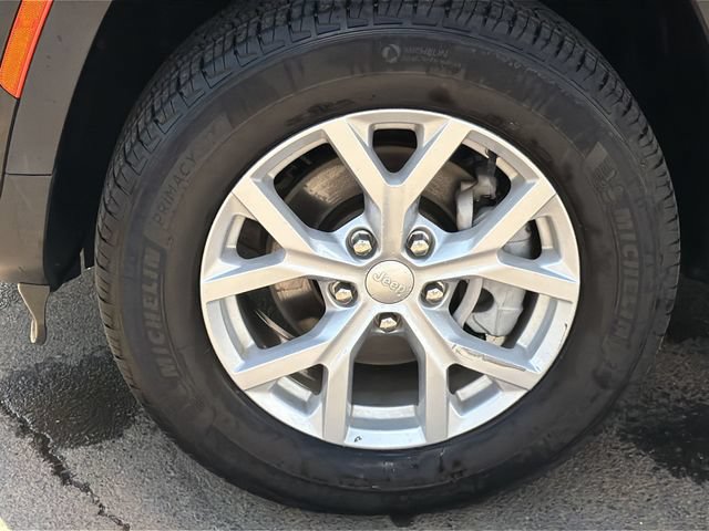 Used 2023 Jeep Grand Cherokee Limited AWD/4WD image 8