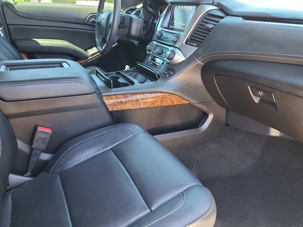 Used 2018 Chevrolet Tahoe Premier AWD/4WD image 18