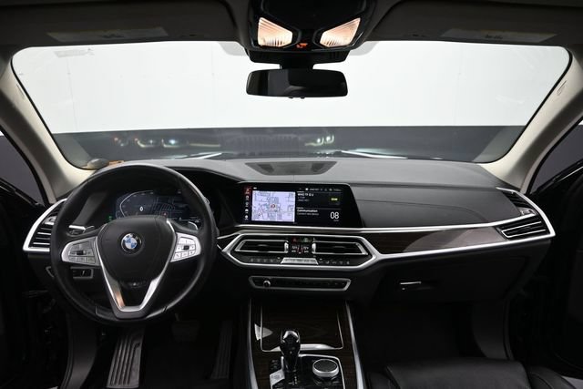 Used 2021 BMW X7 xDrive40i w/ Premium Package AWD/4WD image 15