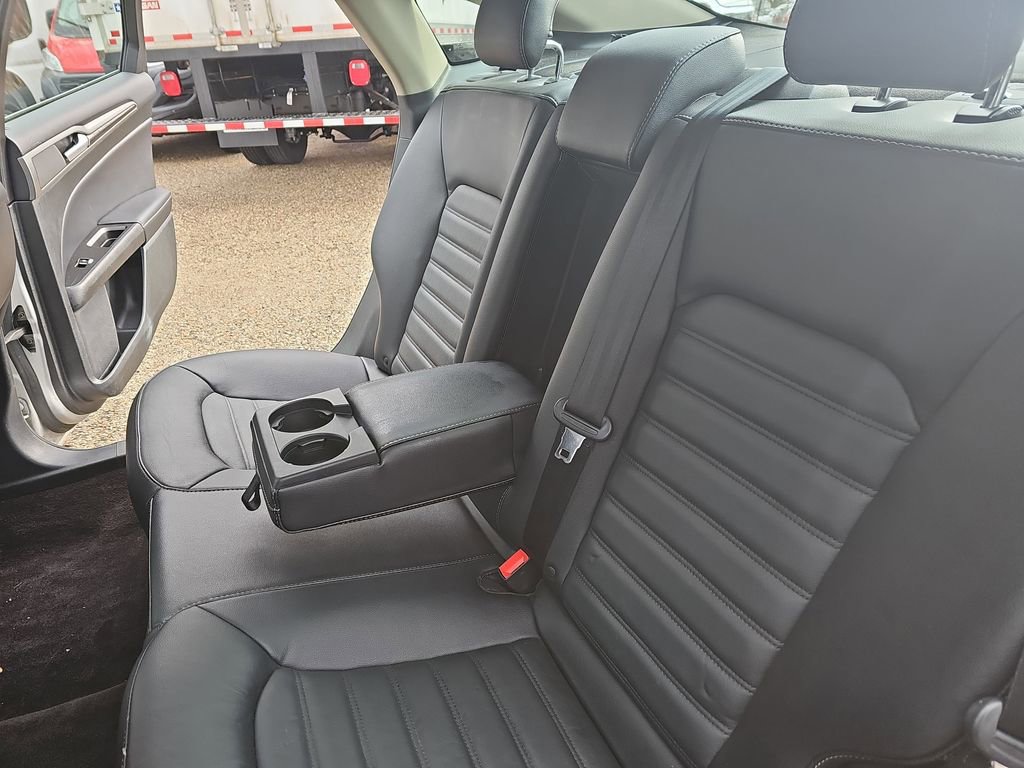 Used 2017 Ford Fusion Energi SE image 14