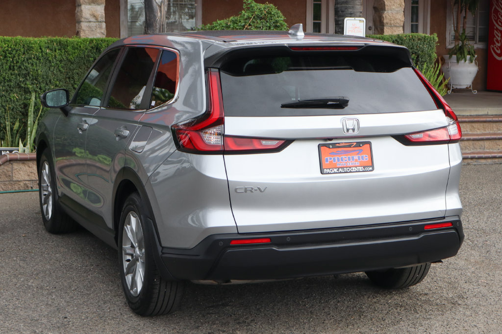 Used 2023 Honda CR-V EX-L image 6